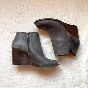 Lucky Brand Grey Storm Powell Distressed Booties 8M
